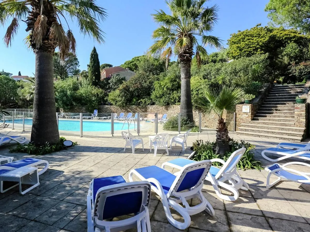 Snug Holiday Home In Bormes Les Mimosas With Pool France
