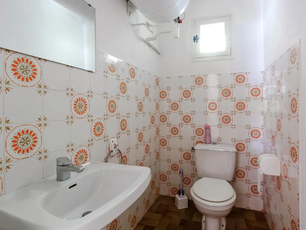 Snug Holiday Home In Bormes Les Mimosas With Pool 0*, Bormes-les-Mimosas France